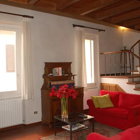 Apartment Uffizi *
